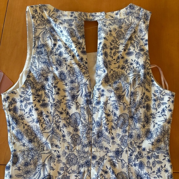 Love 21 XS NWT blue white floral print French Provence liberty sleeveless dress - Picture 10 of 11